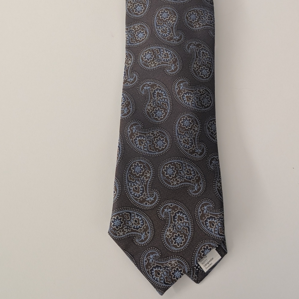 Eton Elegant Paisley Men's Tie